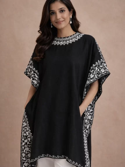 Embroidered Collar Kaftan - Black White